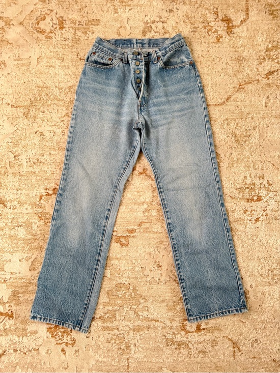 Levi's Denim - ** VINTAGE ** Levi's Women’s Light Blue Button Fly Jeans 26
